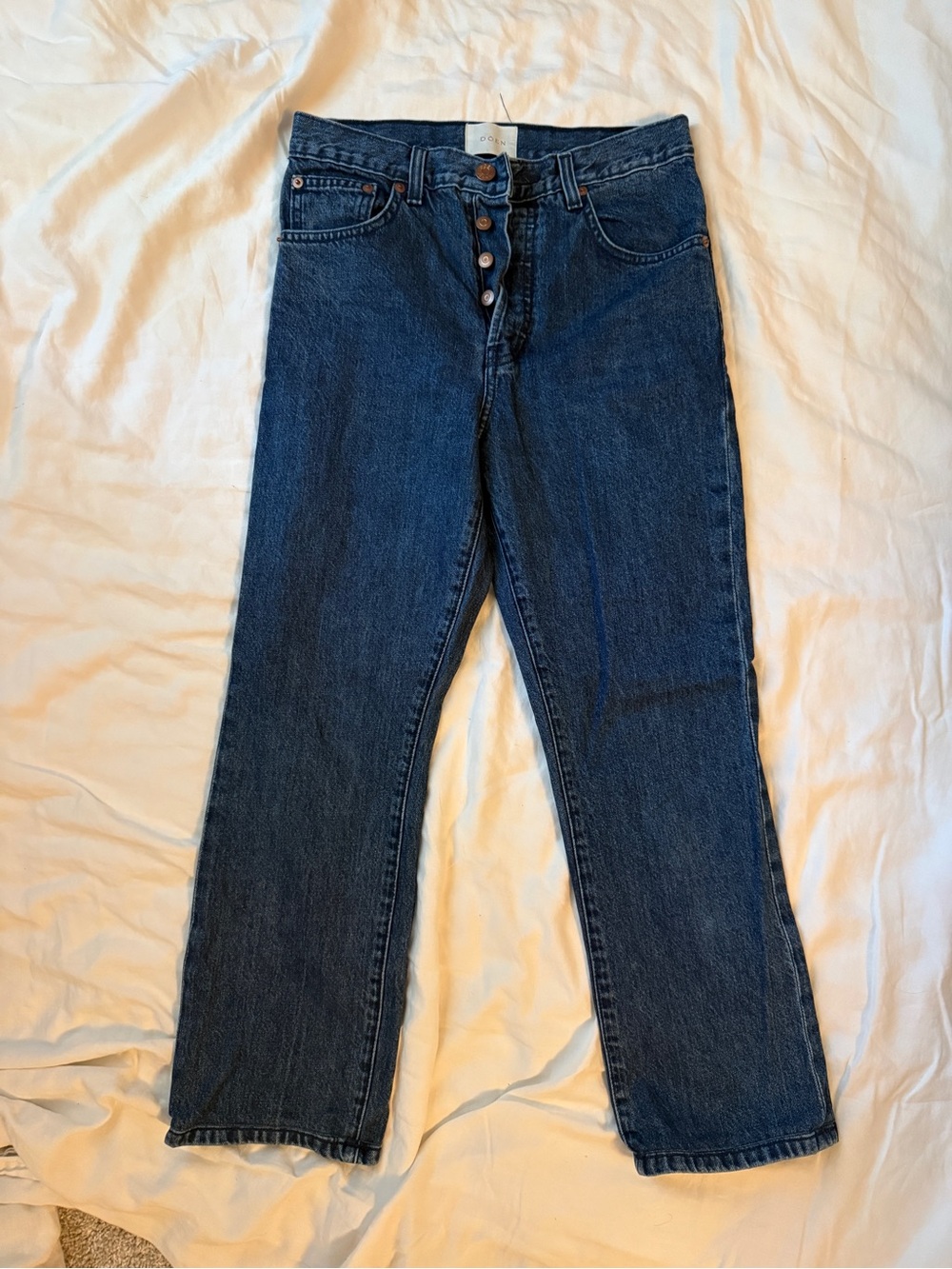 Doen  High-Waist Straight Jeans in Dark Blue